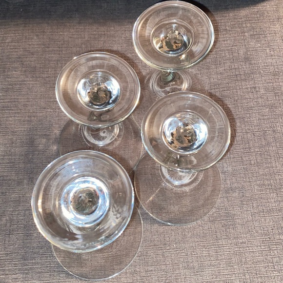 Vintage Set of 4 Libbey Crooked Stem Martini / Cocktail Glasses - Picture 4 of 7